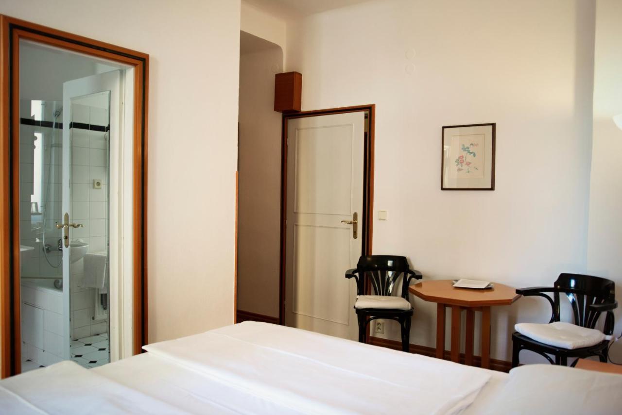 Vila Josefina Praga Exterior foto